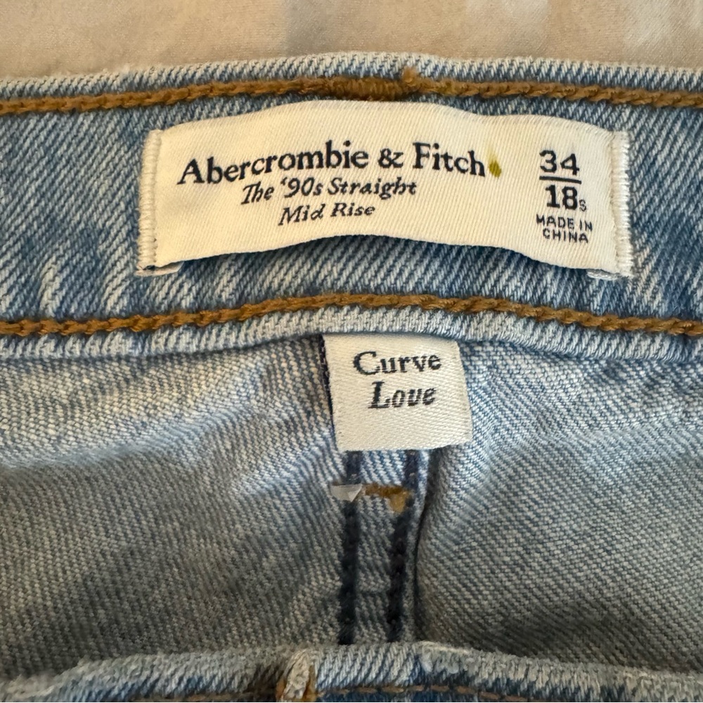 NEW Abercrombie & Fitch Jeans Women Curve Love Mid Rise '90s Straight 34/18S - Picture 5 of 6
